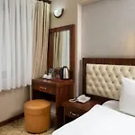 Elan Pera Szálloda 3*