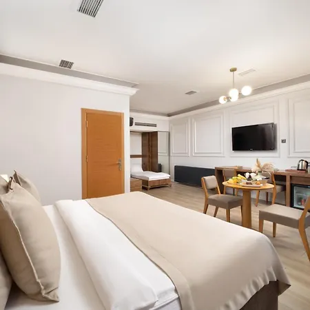 فندق إيلان إسطنبول بيرا 3*