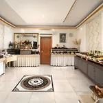 Elan Pera Hotel 3*