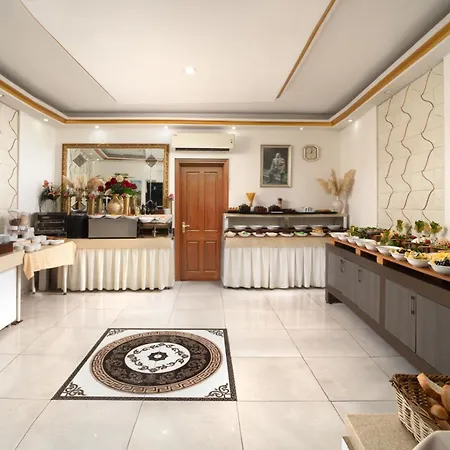 Elan Pera Otel 3*