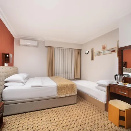 Elan Pera Otel