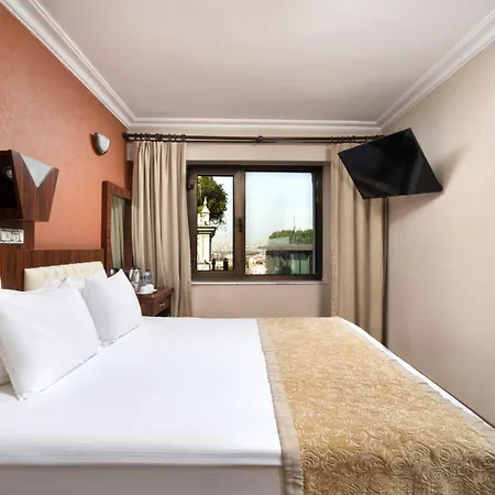 Elan Pera Otel