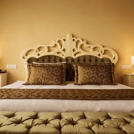 Elan Pera 3*