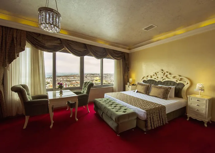 Отель Elan Pera 3*