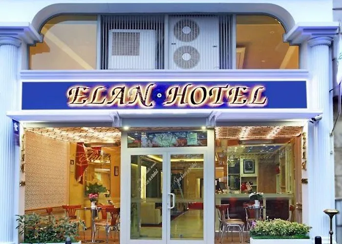 Отель Elan Pera 3*